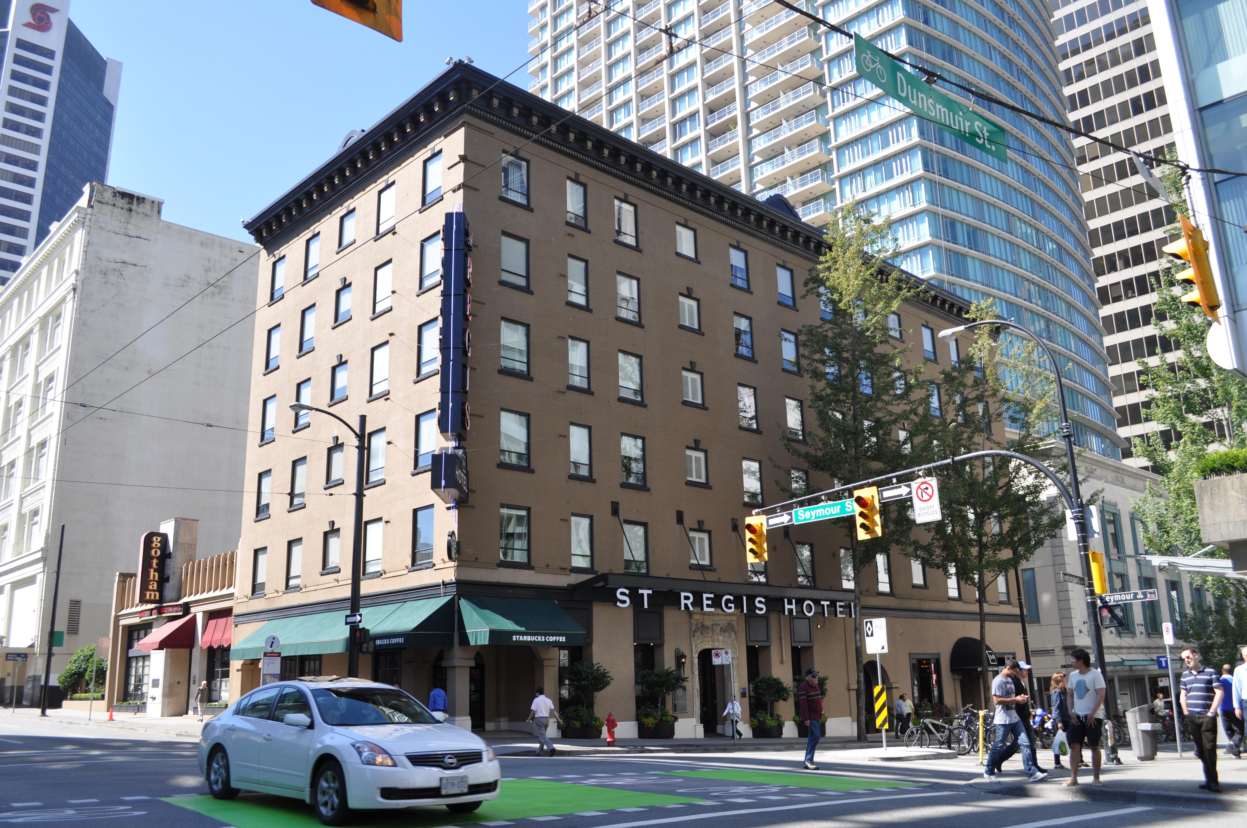 The St. Regis Hotel Vancouver Exterior foto